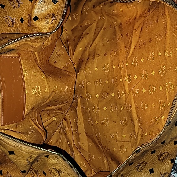 💕Vintage MCM Duffle Bag w/ Luggage Tag💕 - Picture 13 of 17